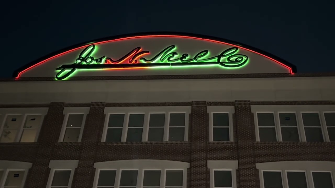 Neel's Lofts Illuminated Sign